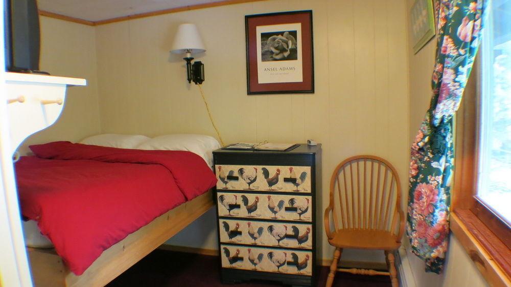 Blue Gentian Lodge At Magic Mountain Londonderry Ngoại thất bức ảnh