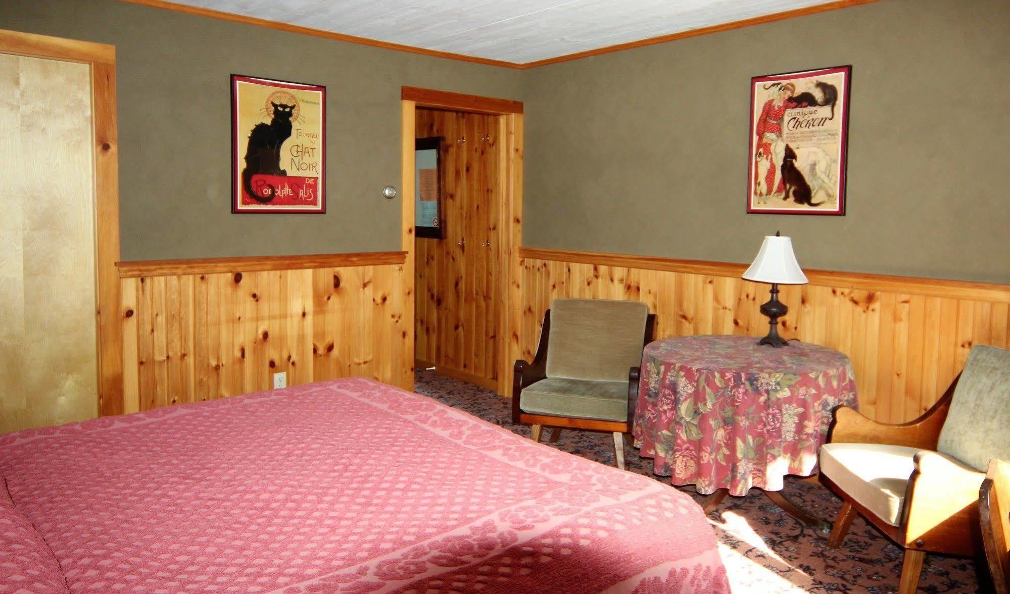 Blue Gentian Lodge At Magic Mountain Londonderry Ngoại thất bức ảnh