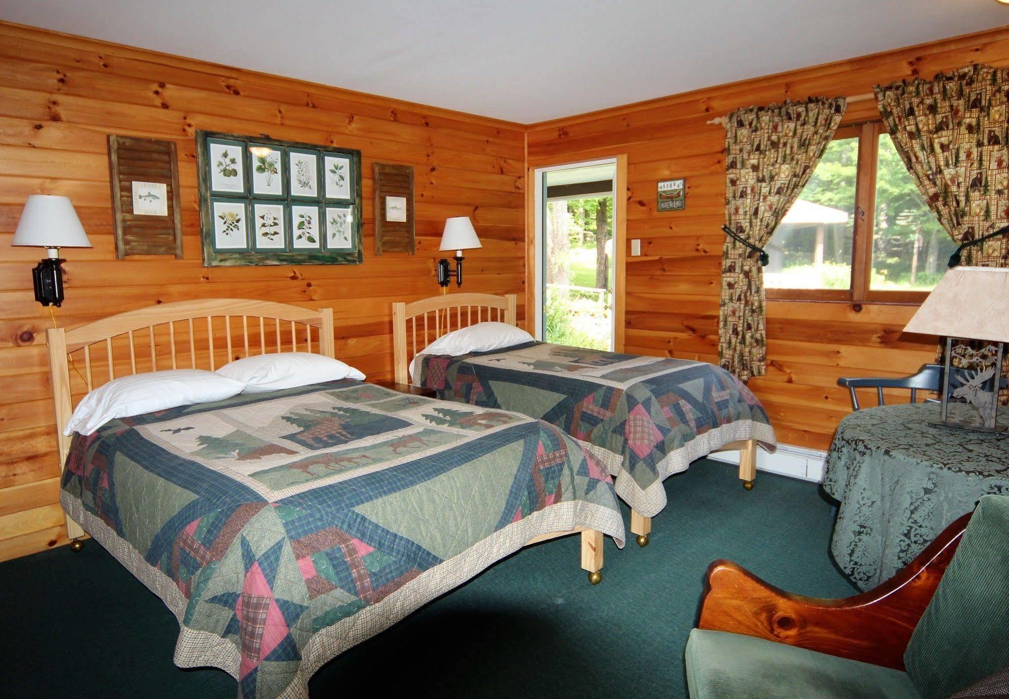 Blue Gentian Lodge At Magic Mountain Londonderry Ngoại thất bức ảnh
